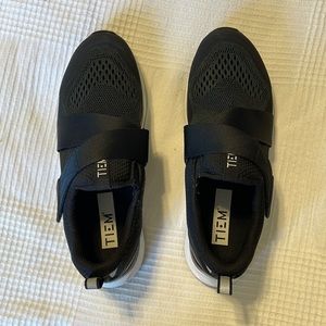 Time Slipstream Black Cycling and anywhere shoes Size:7.5